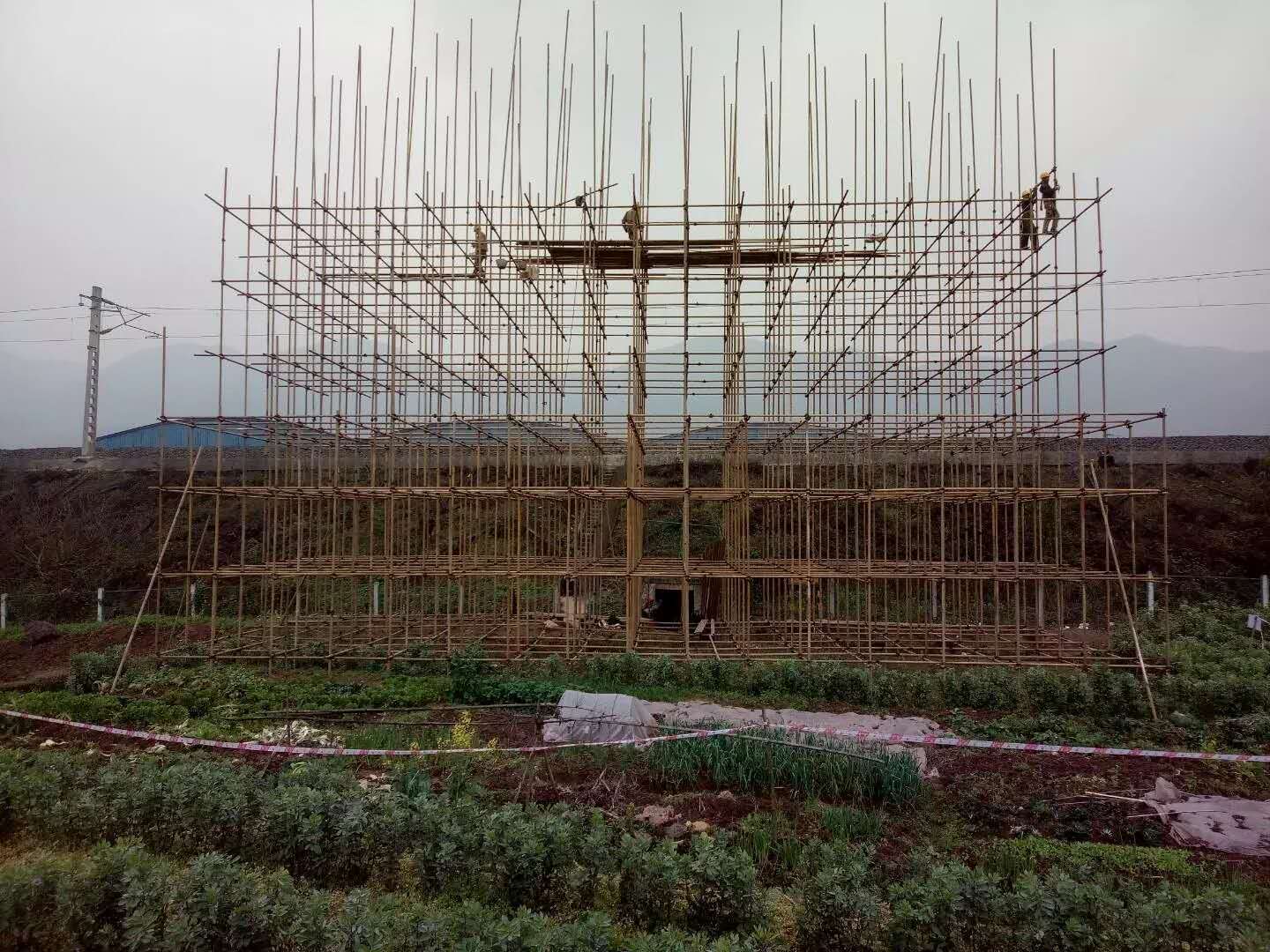 02.jpg